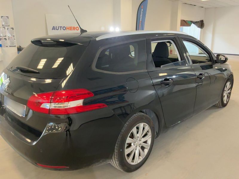 Peugeot 308 1.6 Blue-HDi Style 2017 – снимка 8