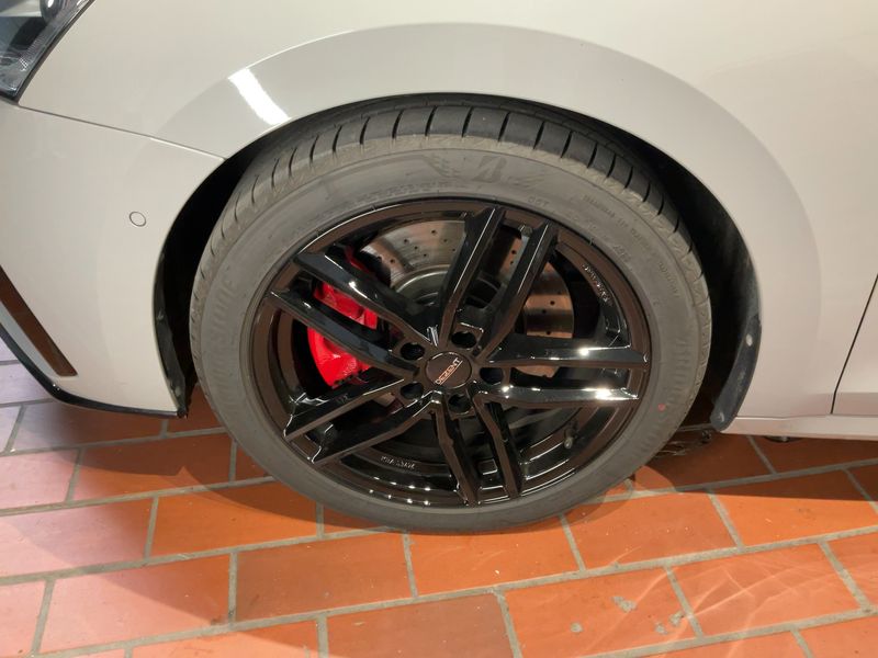Skoda Octavia 2.0 TSI RS 2021 – снимка 3