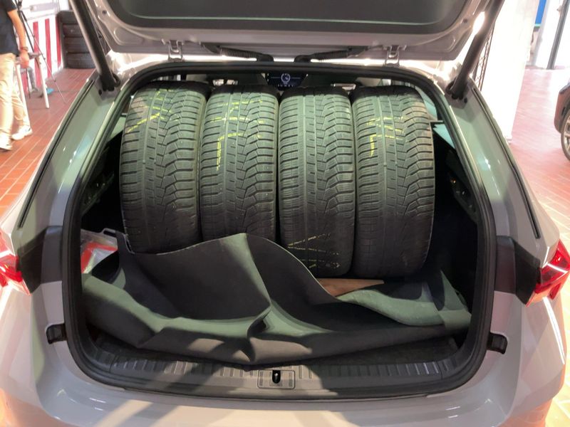 Skoda Octavia 2.0 TSI RS 2021 – снимка 16