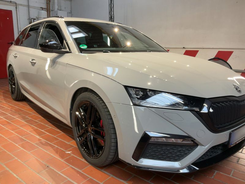 Skoda Octavia 2.0 TSI RS 2021 – снимка 12