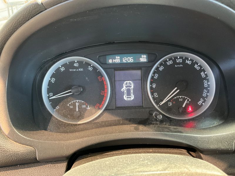 Skoda Fabia 1.4 Elegance 2007 – снимка 4