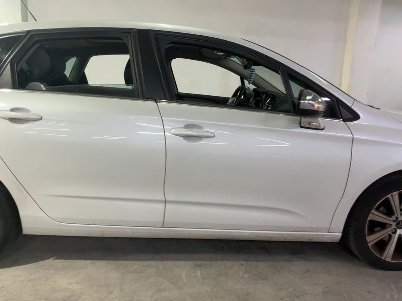 Citroen C4 1.6 Blue-HDi Business Class 2015 – снимка 10