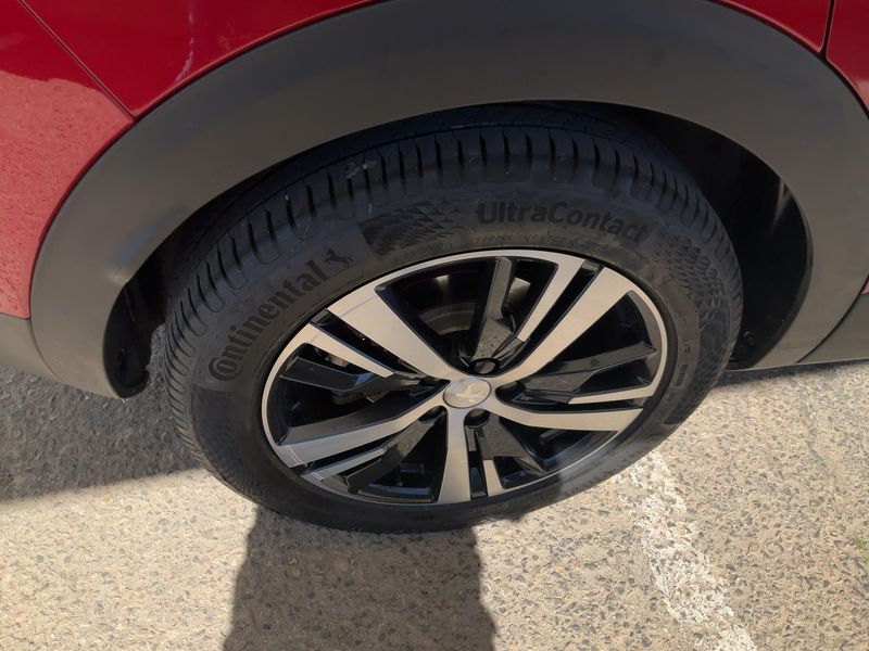 Peugeot 3008 1.5 Blue-HDi GT Line 2019 – снимка 9
