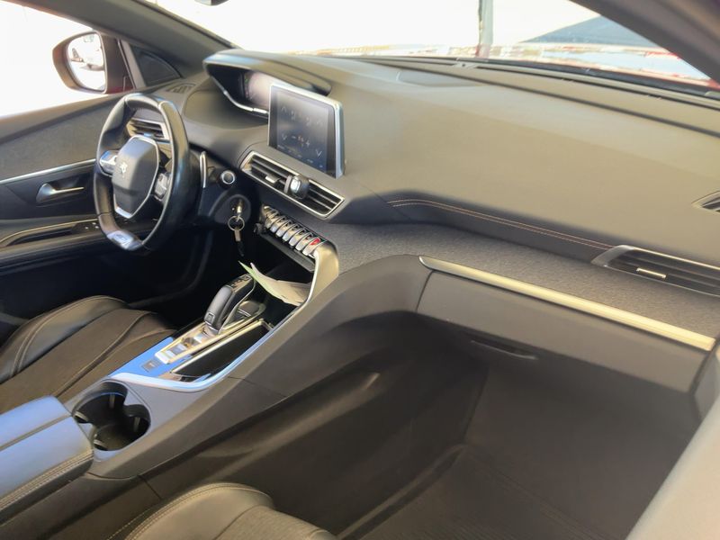 Peugeot 3008 1.5 Blue-HDi GT Line 2019 – снимка 16