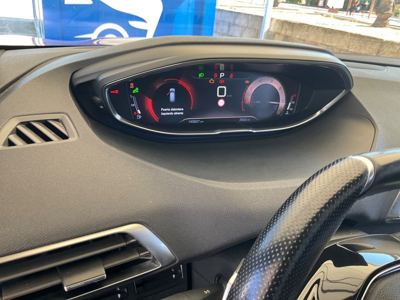 Peugeot 3008 1.5 Blue-HDi GT Line 2019 – снимка 25