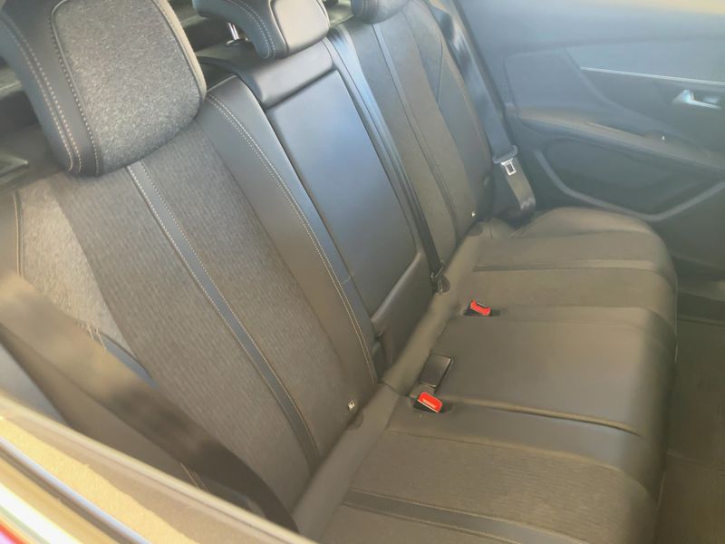 Peugeot 3008 1.5 Blue-HDi GT Line 2019 – снимка 19