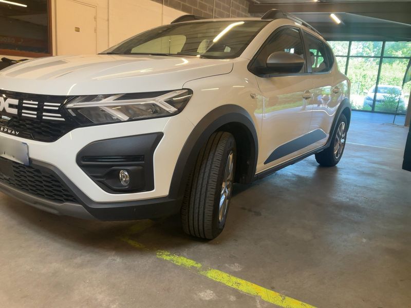 Dacia Sandero 1.0 TCe LPG Stepway Expression 2023 – снимка 2