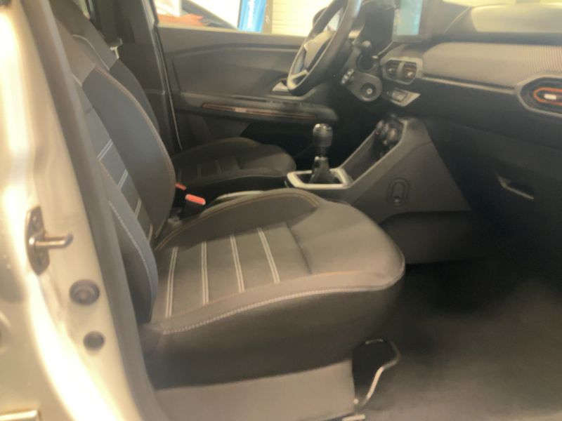 Dacia Sandero 1.0 TCe LPG Stepway Expression 2023 – снимка 16