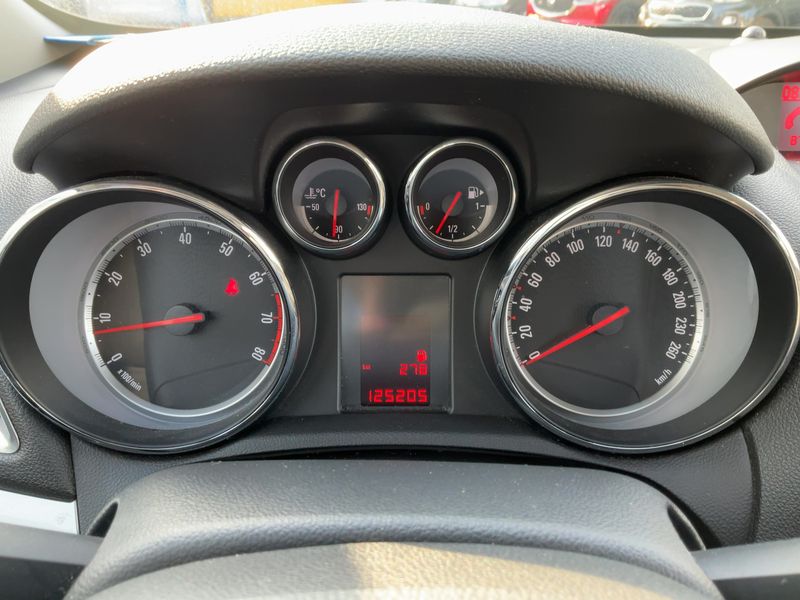 Opel Mokka 1.4 Turbo Edition 2015 – снимка 18