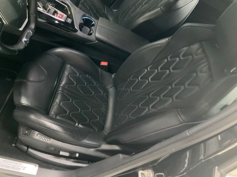 Peugeot 5008 2.0 Blue-HDi GT 2018 – снимка 25