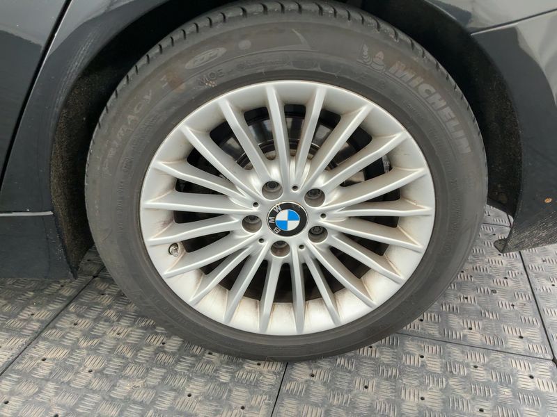 BMW 3er 320d xDrive Luxury Line Purity 2018 – снимка 5