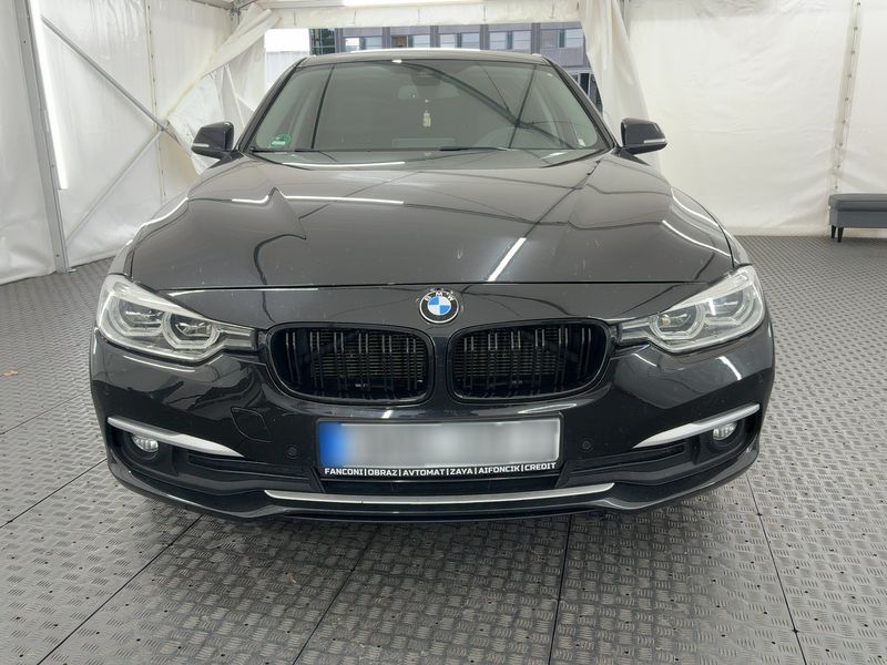 BMW 3er 320d xDrive Luxury Line Purity 2018 – снимка 14