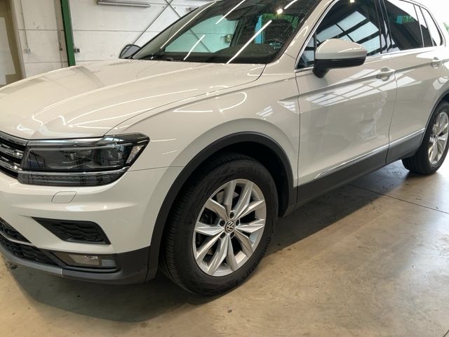 Volkswagen Tiguan 2.0 TSI 4Motion BlueMotion Tech 2020 – снимка 2