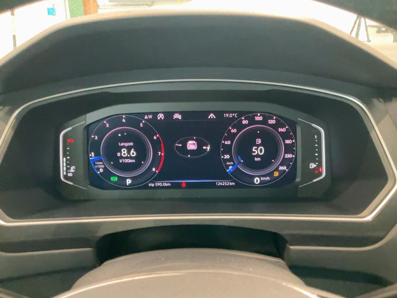 Volkswagen Tiguan 2.0 TSI 4Motion BlueMotion Tech 2020 – снимка 19