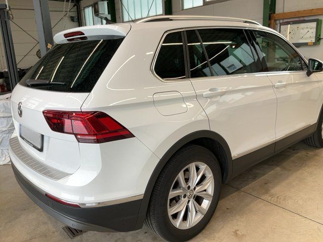Volkswagen Tiguan 2.0 TSI 4Motion BlueMotion Tech 2020 – снимка 8