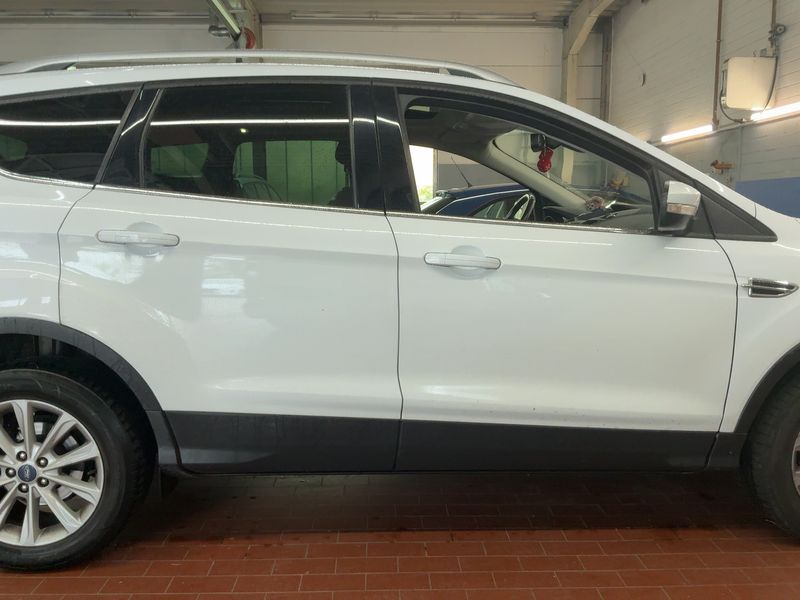 Ford Kuga 2.0 TDCi Titanium 2015 – снимка 10