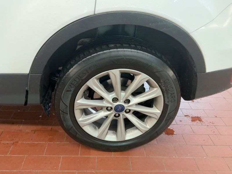 Ford Kuga 2.0 TDCi Titanium 2015 – снимка 5