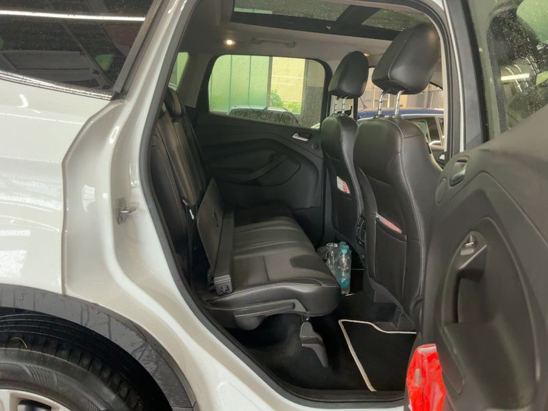Ford Kuga 2.0 TDCi Titanium 2015 – снимка 20