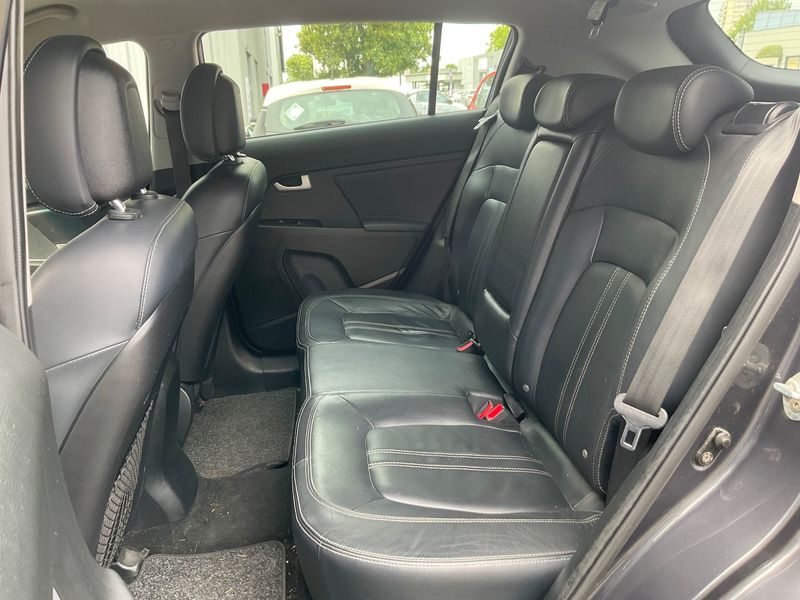 Kia Sportage 2.0 CRDi Active 2WD 2012 – снимка 19