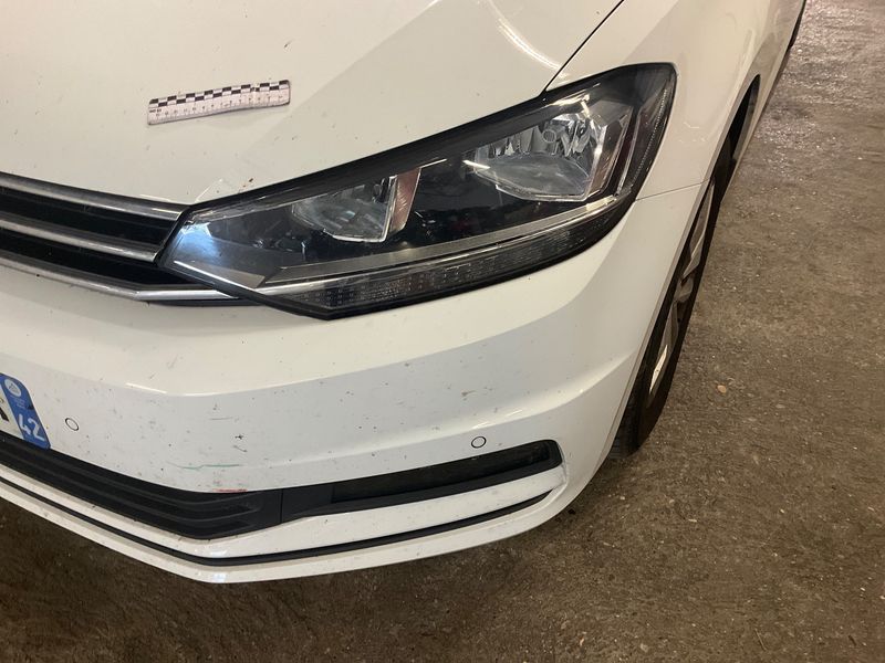 Volkswagen Touran 1.6 TDI Confortline Business BlueMotion Tech 2019 – снимка 23