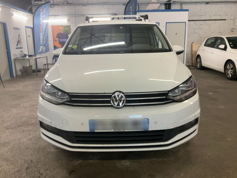 Volkswagen Touran 1.6 TDI Confortline Business BlueMotion Tech 2019 – снимка 14