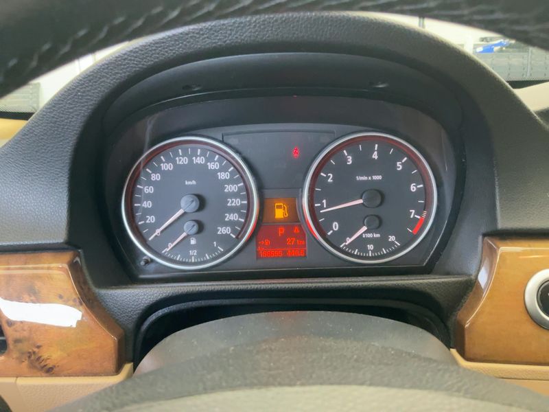 BMW 3er 325i 2006 – снимка 18
