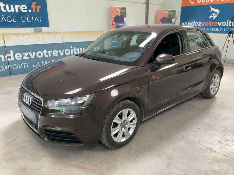 Audi A1 Sportback 1.6 TDI Attraction 2015 – снимка 1