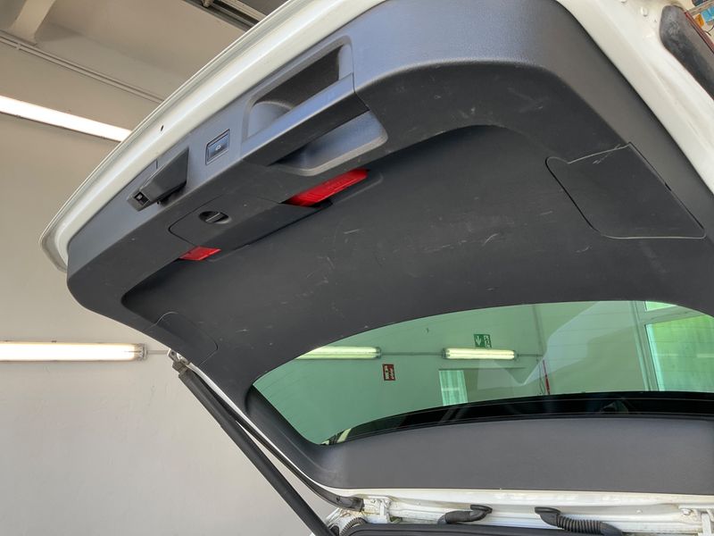 Volkswagen Passat 1.8 TSI Highline BlueMotion Tech 2016 – снимка 29