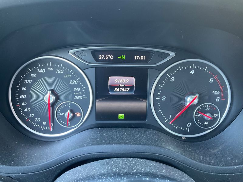 Mercedes-Benz B-Klasse B 180 CDI AMG Sport 2016 – снимка 18