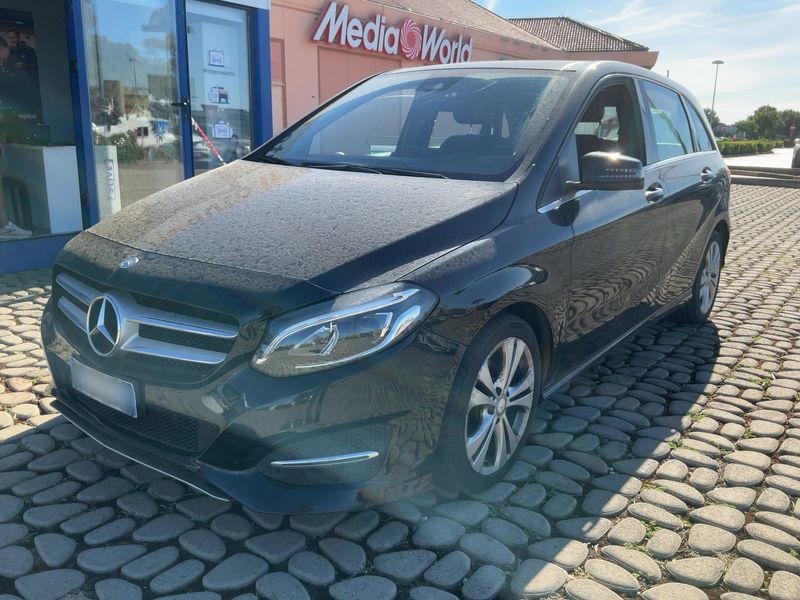 Mercedes-Benz B-Klasse B 180 CDI AMG Sport 2016 – снимка 1