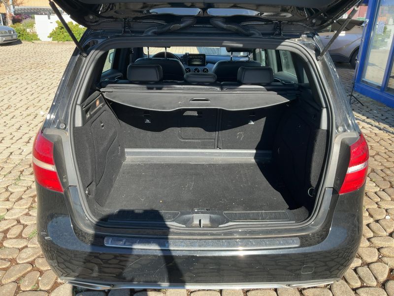Mercedes-Benz B-Klasse B 180 CDI AMG Sport 2016 – снимка 15