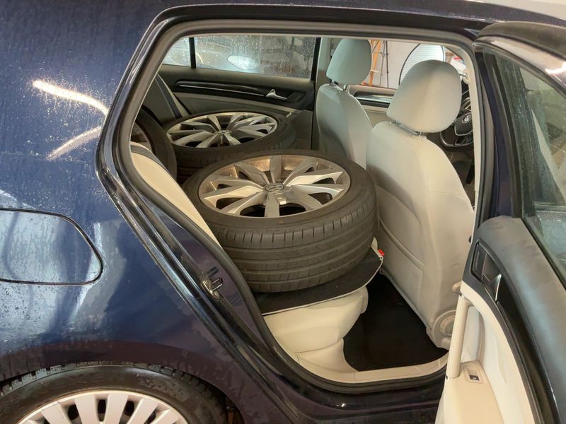 Volkswagen Golf VII 2.0 TDI Highline BlueMotion Tech 2013 – снимка 14