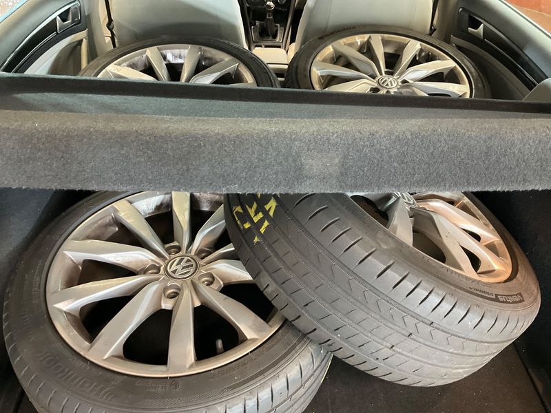 Volkswagen Golf VII 2.0 TDI Highline BlueMotion Tech 2013 – снимка 22