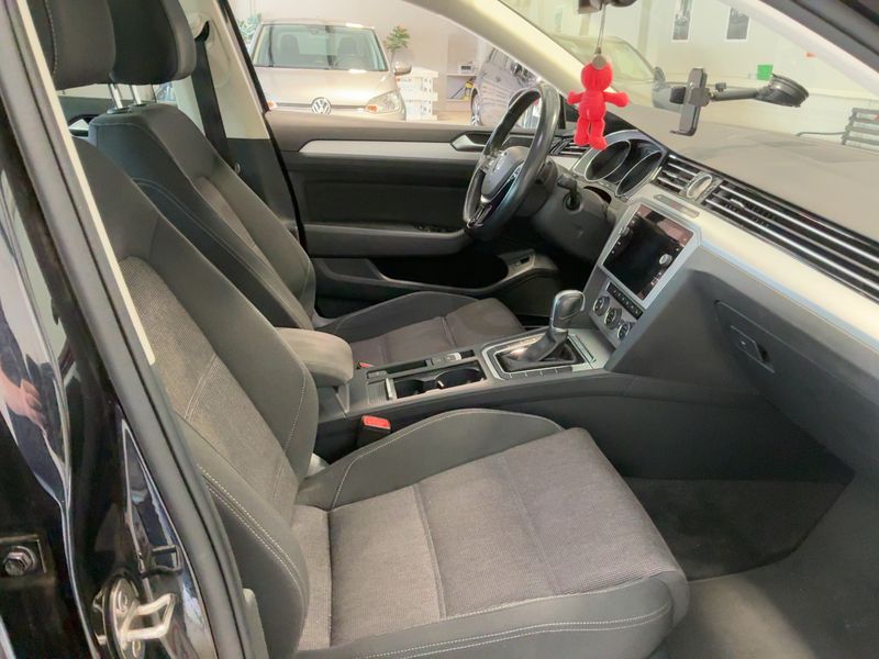 Volkswagen Passat 2.0 TDI Comfortline BlueMotion Tech 2017 – снимка 17