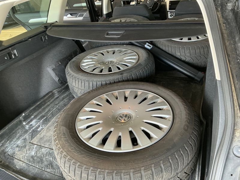Volkswagen Passat 2.0 TDI Comfortline BlueMotion Tech 2017 – снимка 15