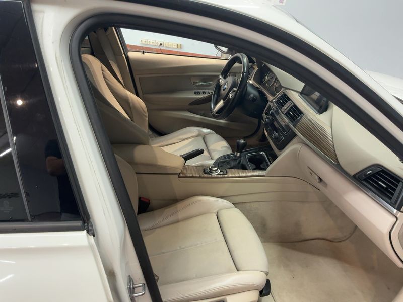 BMW 3er 320d 2013 – снимка 17