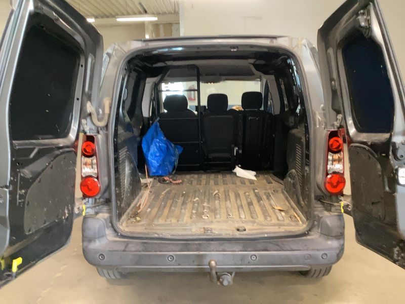 Citroen Berlingo 1.6 Blue-HDi Business L1 2019 – снимка 15