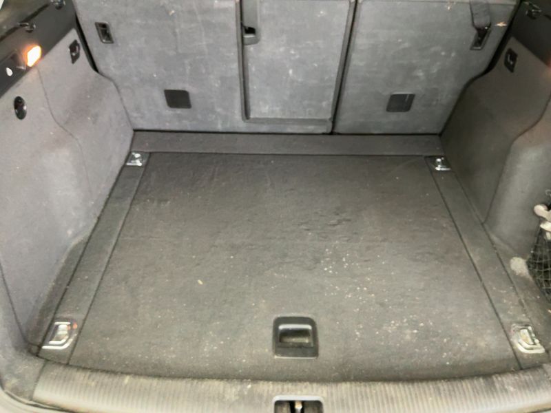 Audi Q5 2.0 TDI quattro 2011 – снимка 16