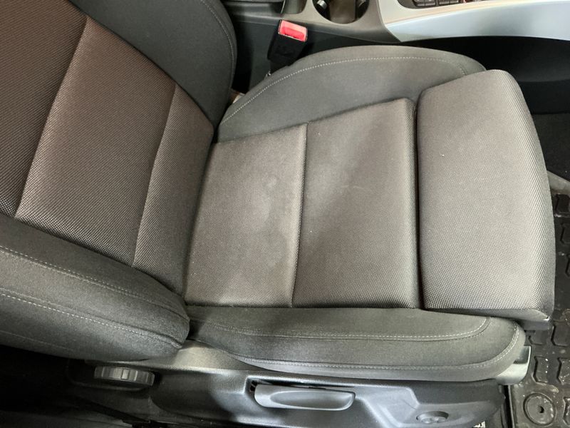 Audi Q5 2.0 TDI quattro 2011 – снимка 24
