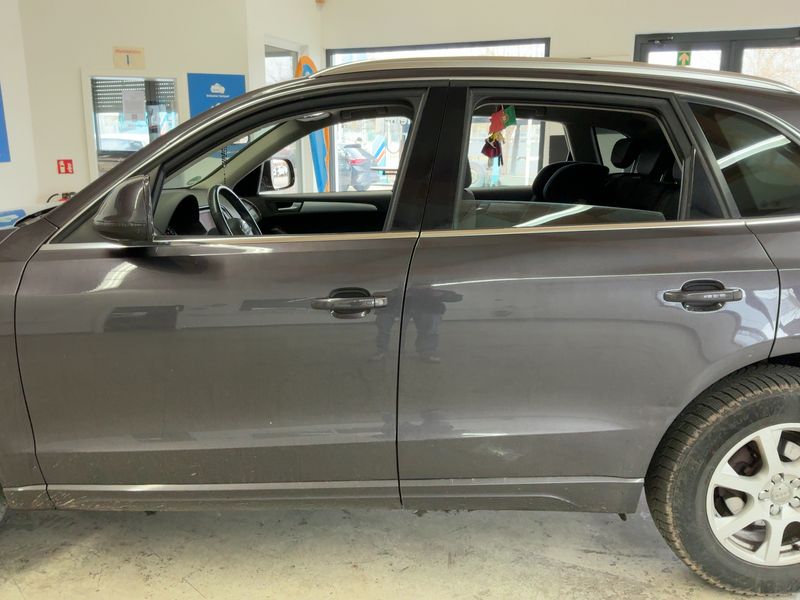 Audi Q5 2.0 TDI quattro 2011 – снимка 4