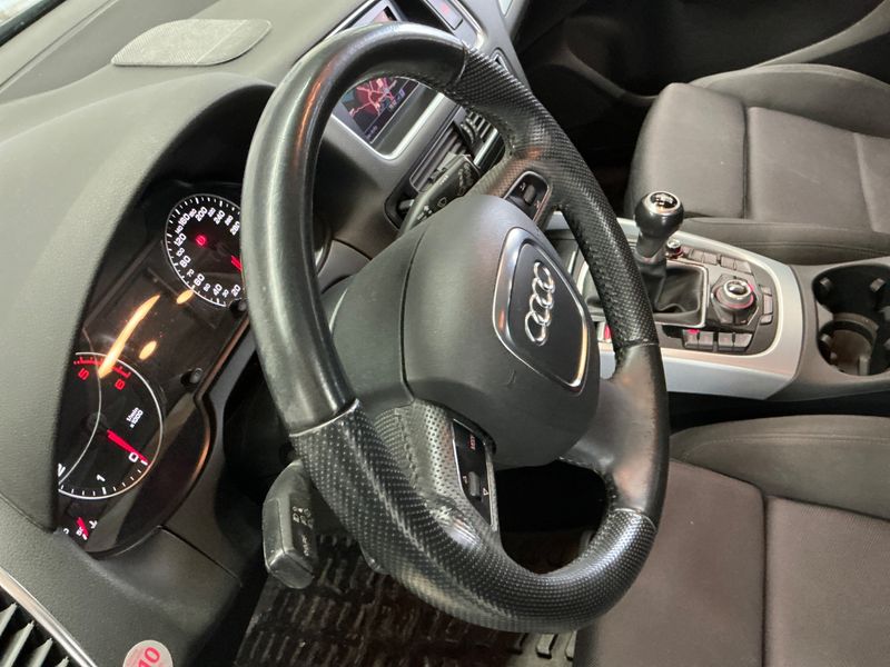 Audi Q5 2.0 TDI quattro 2011 – снимка 25