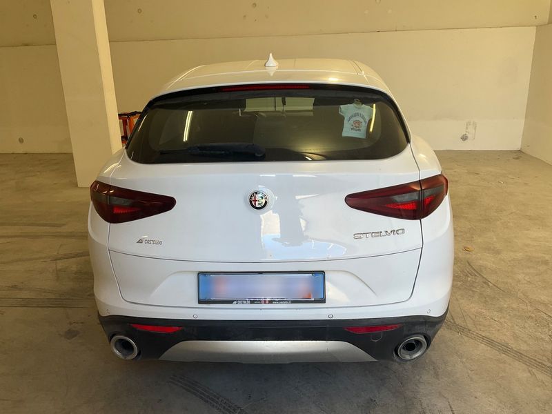 Alfa Romeo Stelvio 2.2 JTDM Super 2WD 2018 – снимка 7