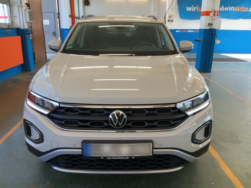 Volkswagen T-Roc 1.0 TSI Life 2022 – снимка 14