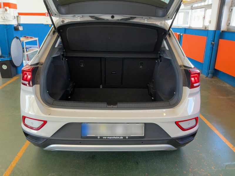 Volkswagen T-Roc 1.0 TSI Life 2022 – снимка 15