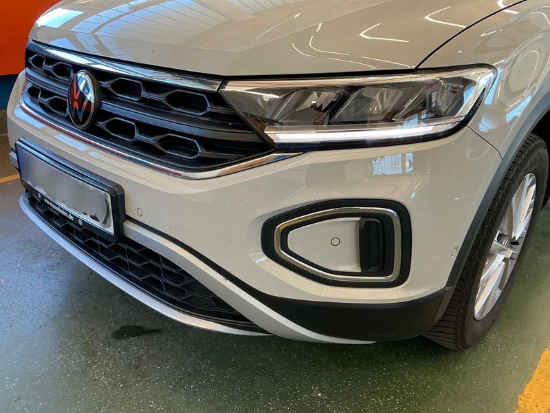 Volkswagen T-Roc 1.0 TSI Life 2022 – снимка 23