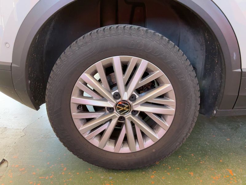 Volkswagen T-Roc 1.0 TSI Life 2022 – снимка 9
