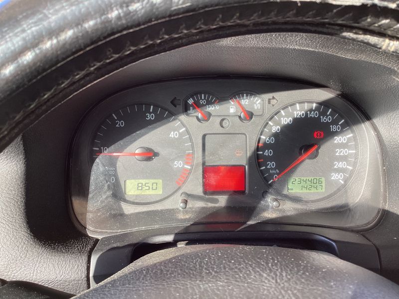 Volkswagen Golf IV 1.9 TDI Highline 2001 – снимка 4