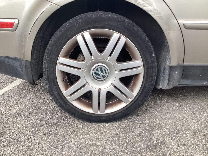 Volkswagen Passat 2.0 TDI Comfortline 2005 – снимка 9