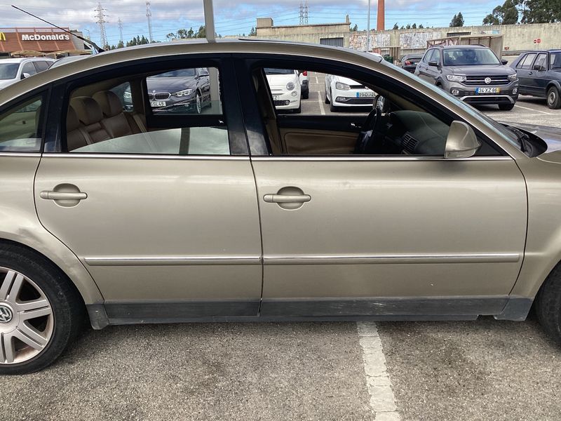 Volkswagen Passat 2.0 TDI Comfortline 2005 – снимка 10