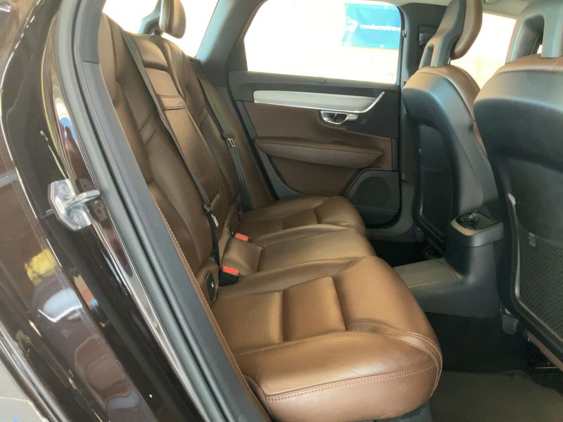 Volvo V90 2.0 T8 Plug-in Hybrid Inscription Luxe AWD 2018 – снимка 19